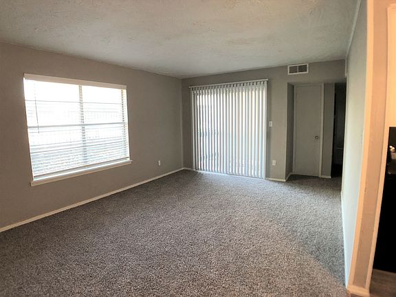 5th image of 301 Hal Muldrow Dr #3B-2Ba-1500Sqft