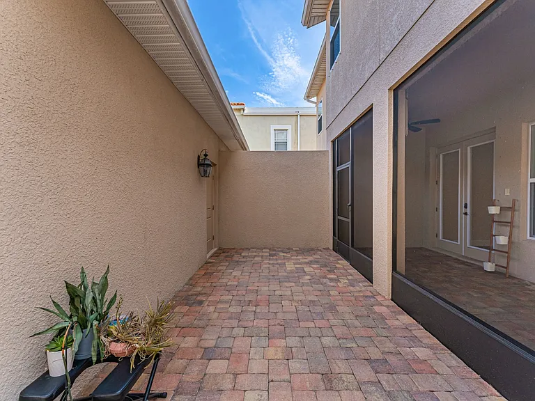 213 S Westland Ave #2 — Photo 41
