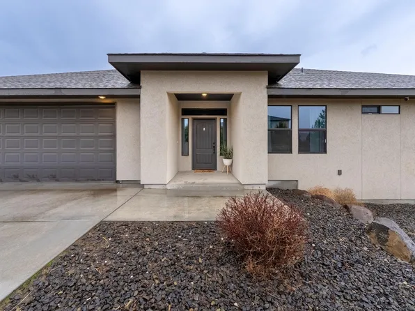 72802 Grand Bluff Loop, Kennewick, WA 99337