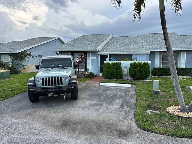 1st image of 4355 Lucerne Villas Lane