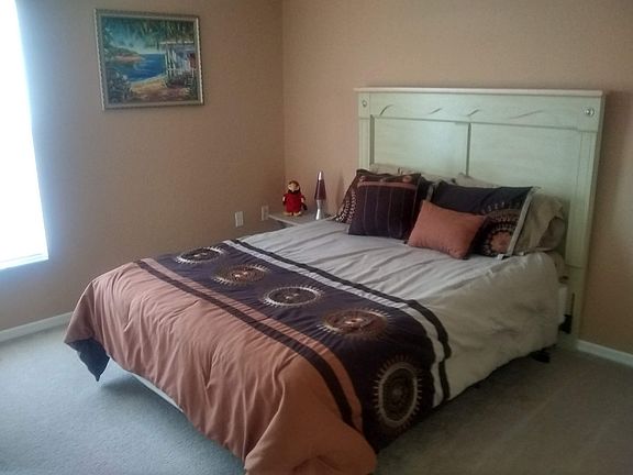 5th image of 401 Orlando Ln