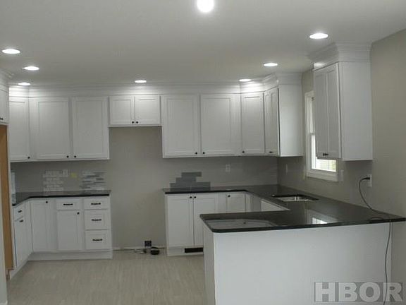 2nd image of 6505 Coldwater Creek Dr