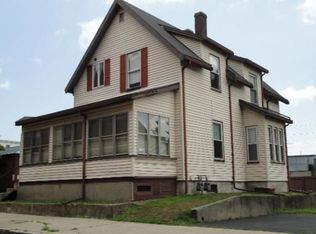 3 Maple St, Wakefield, MA 01880