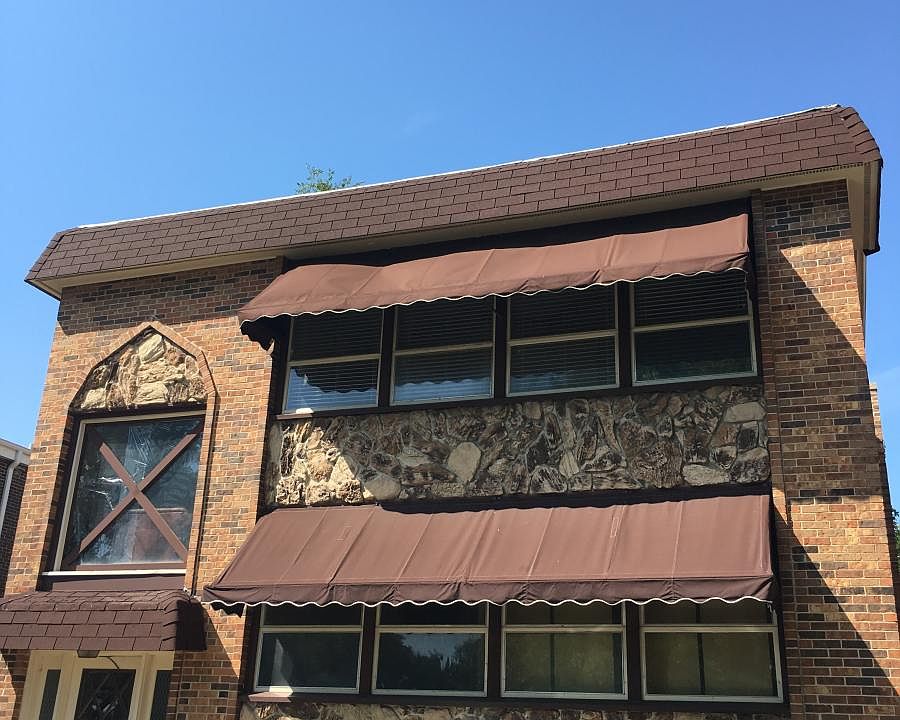 1st image of 167 E Van Buren St APT 2