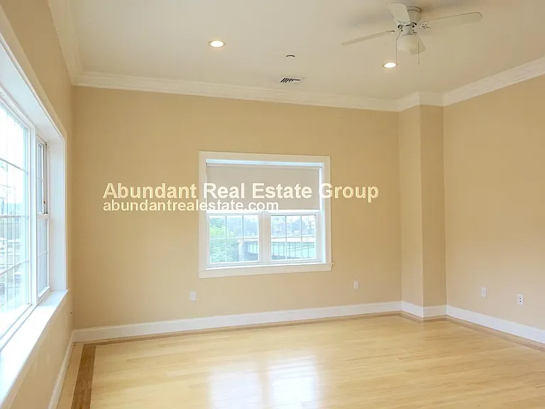 473 Revere Beach Pkwy #1 — Photo 21