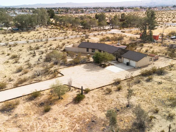 1521 Autumn Way, Ridgecrest, CA 93555