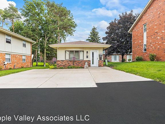 3rd image of W159N8311 Apple Valley Dr APT 204