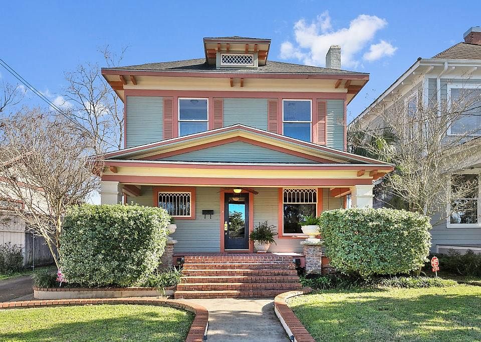 1st image of 1131 Hodges St