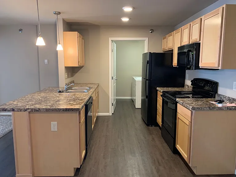 Aspen Trail Apartments — Photo 130