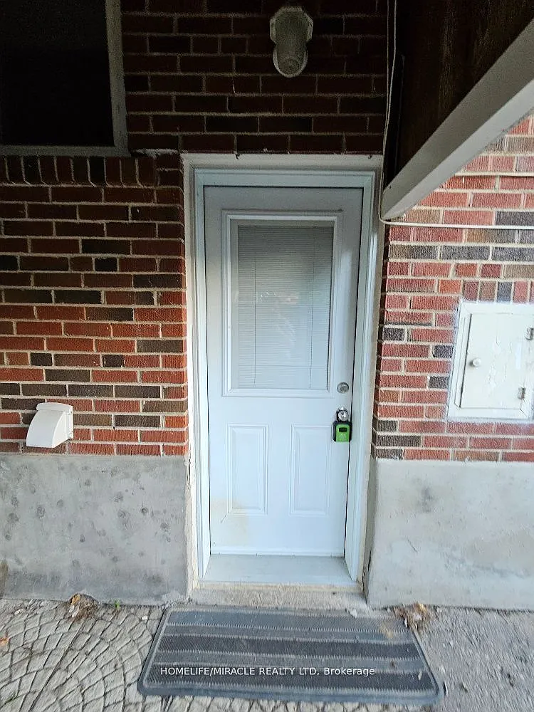 1 bed, $1,250 — Photo 2