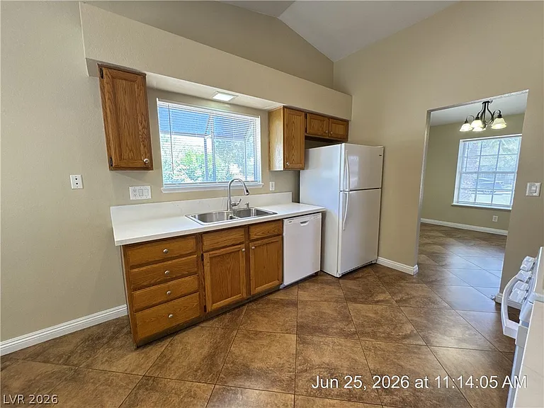 7931 Stone Wall Dr — Photo 10