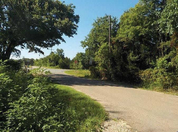 2nd image of 6853 County Road 1202