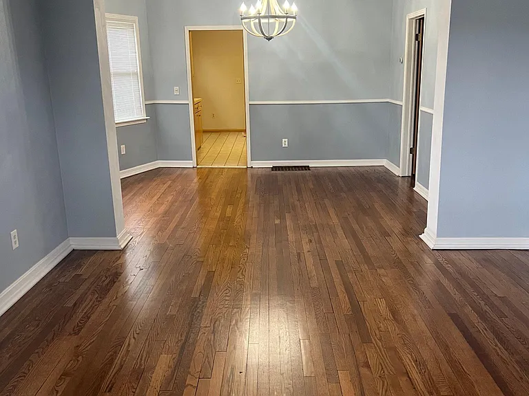 95 Seminary Ave #1 — Photo 3