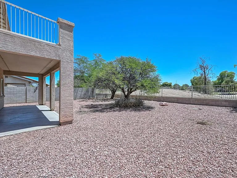 223 S 119th Dr — Photo 7
