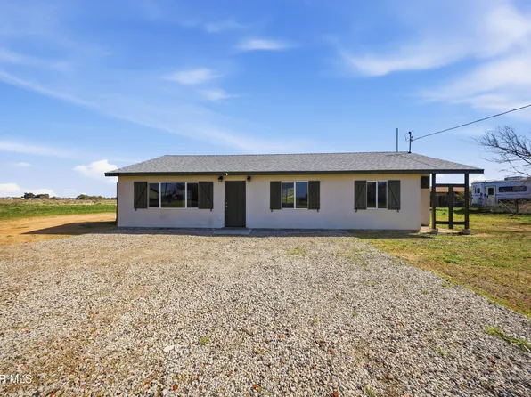 48038 93rd St W, Lancaster, CA 93536