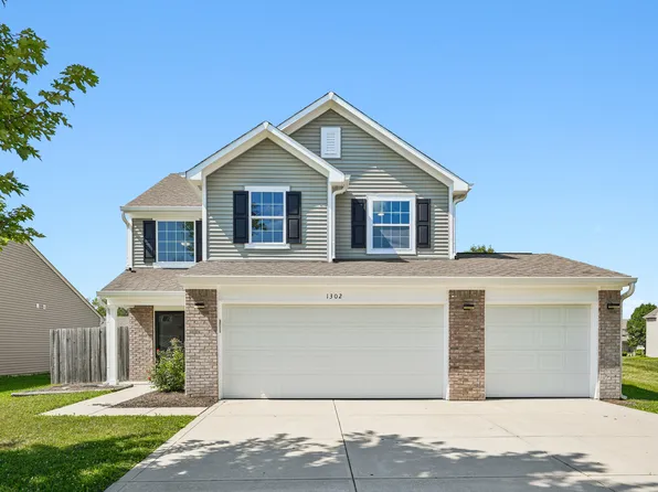 1302 Grand Canyon Cir, Franklin, IN 46131
