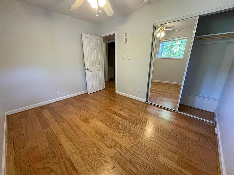 103 Sue Ann Ct #B — Photo 21