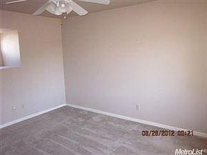 4th image of 3808 Olivebranch Ln