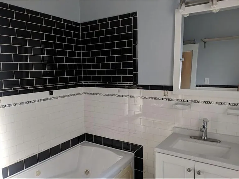 1105 Goettman St #2 — Photo 8