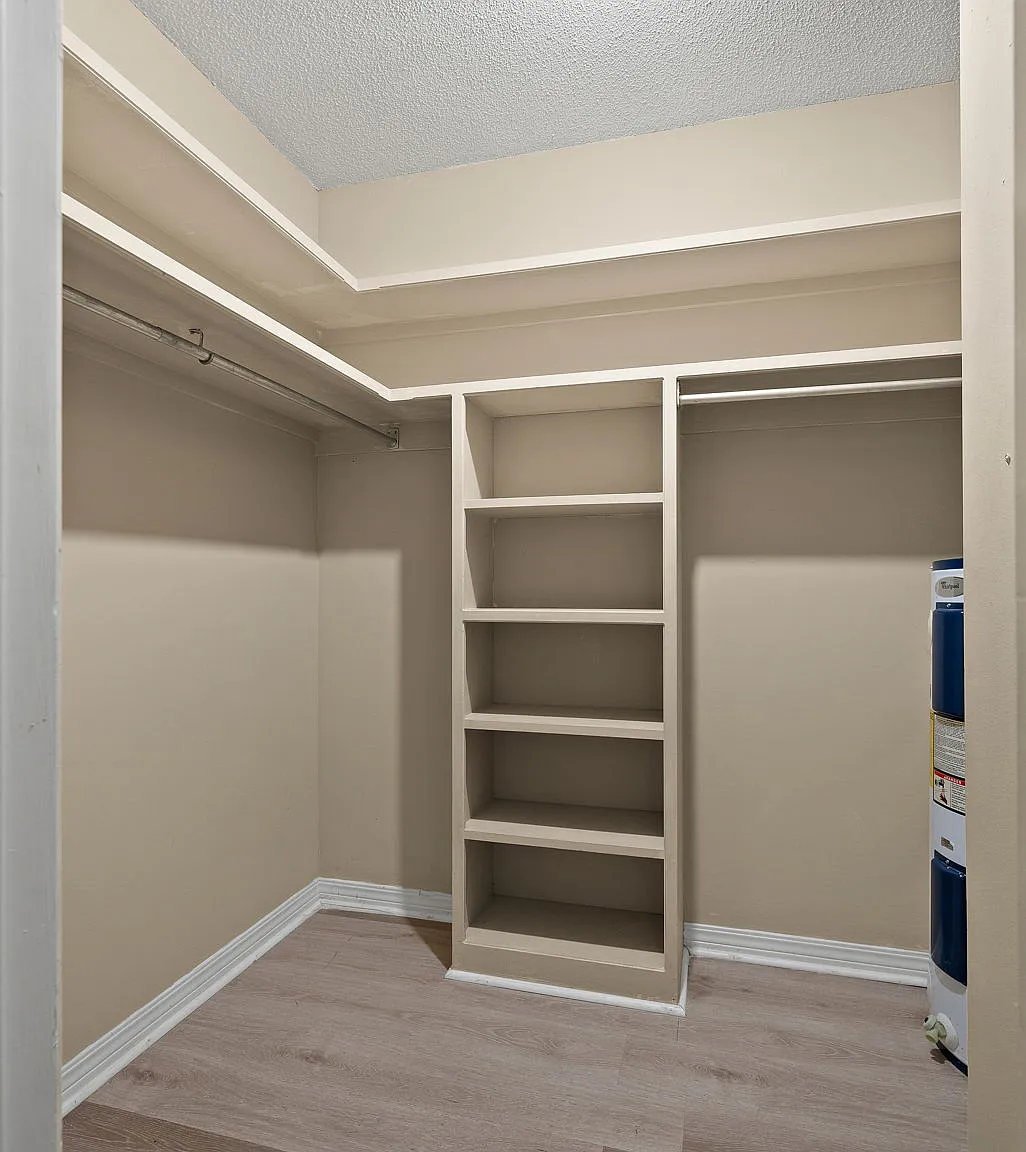 Rustic Woods Townhomes - F3 — Photo 2