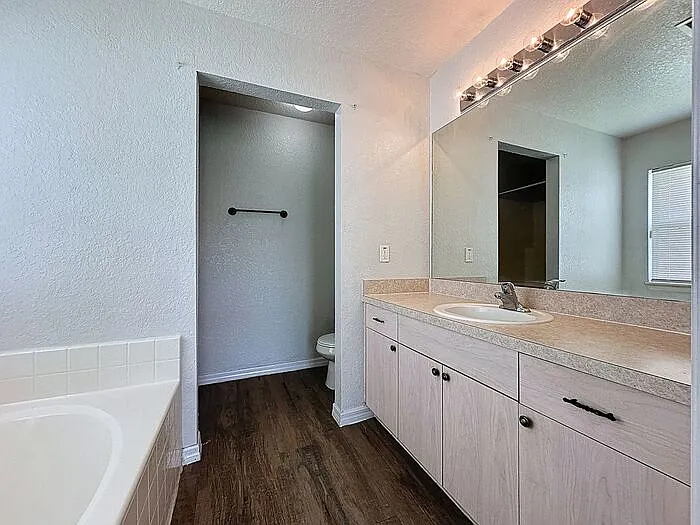 424 Danube Way — Photo 25
