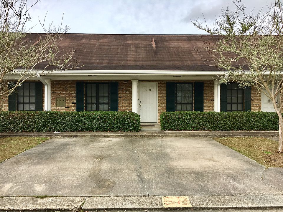 Front View of Unit
