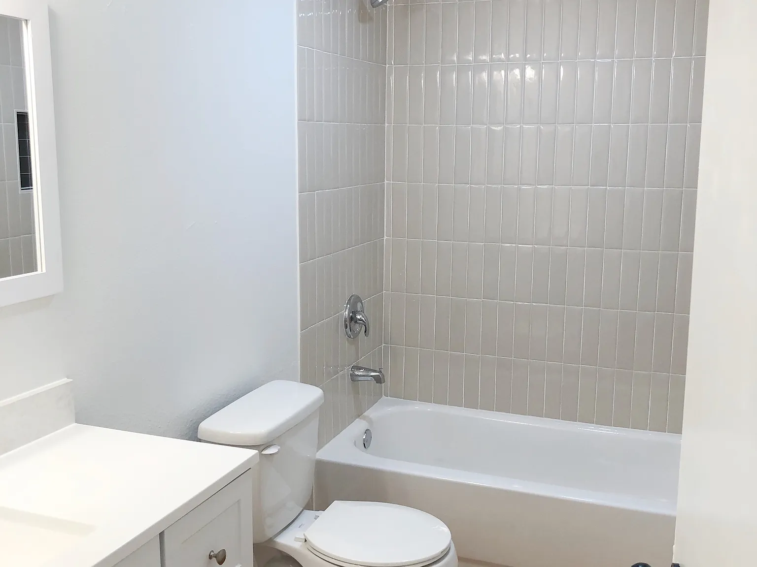 2 bed, 816 sqft, $1,640 — Photo 4