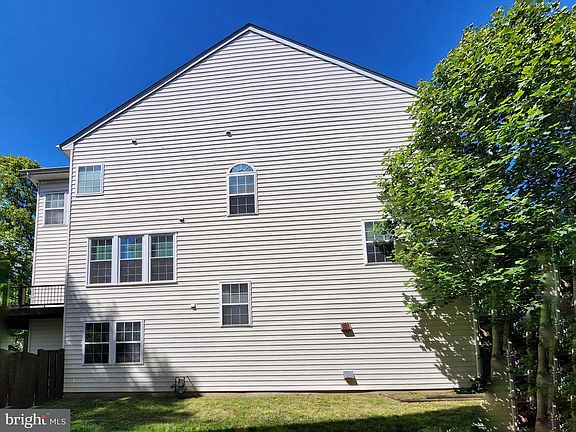 5th image of 13906 Gothic Dr