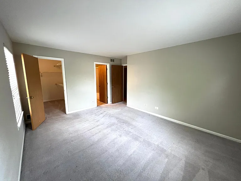 1214 Ballantrae Pl #E — Photo 8