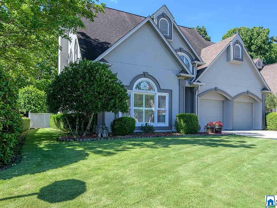 1st image of 200 Bradberry Ln