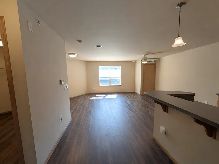 Cannery Square Apartments — Photo 12