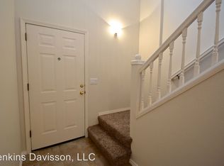 470 Harris Ln, Oregon City, OR 97045