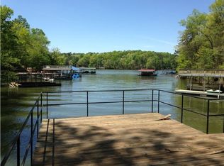 3210 Nightingale Ln, Gainesville, GA 30501