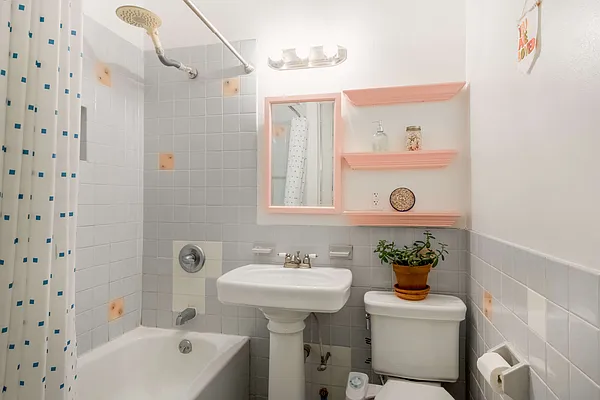 Sold by Compass | media 15