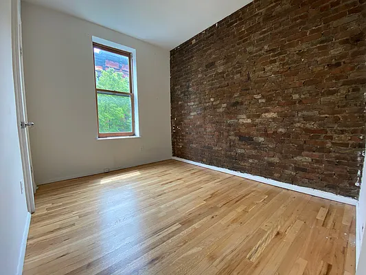 Rented by JM Preston Properties LLC | media 9