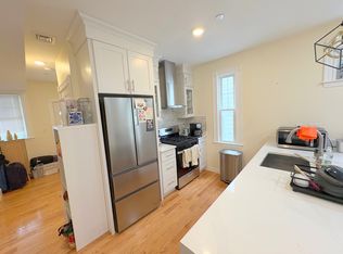 38 Putnam Ave #4, Cambridge, MA 02139