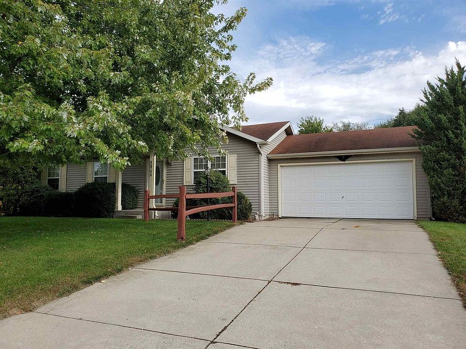 1st image of 56750 Meadow Glen Dr