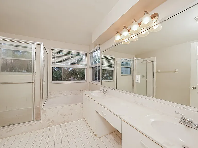 7142 Davit Cir — Photo 11