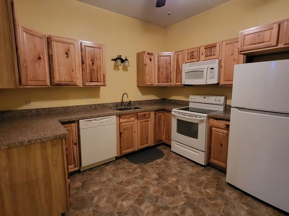 1 S Main St APT 3