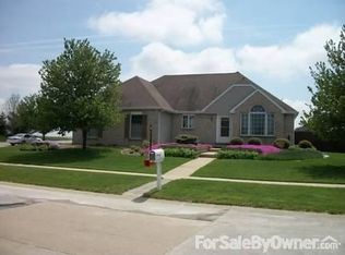 4501 Copper Ridge Rd, Champaign, IL 61822