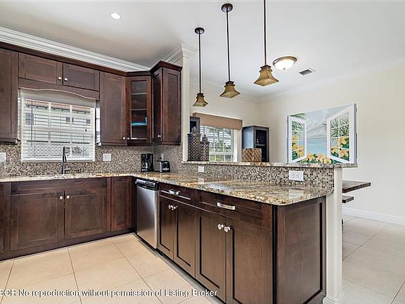 5th image of 233 Malverne Rd #233-235-23