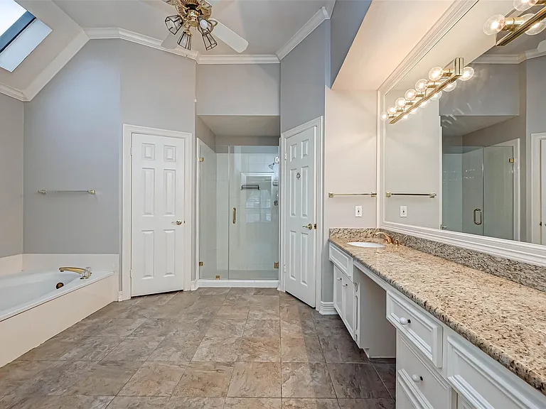 4502 Devonshire St — Photo 19