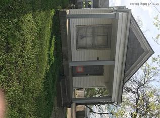 2710 S 6th St, Louisville, KY 40208