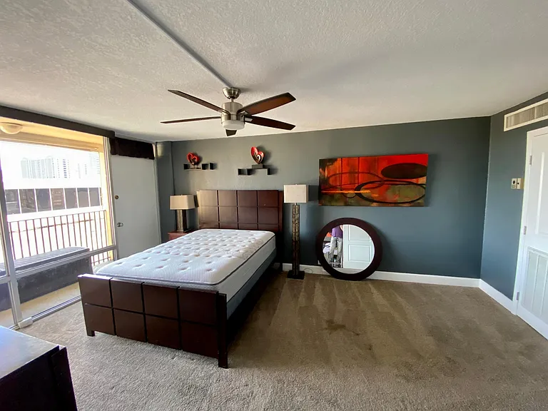 151 E Washington St #610 — Photo 13