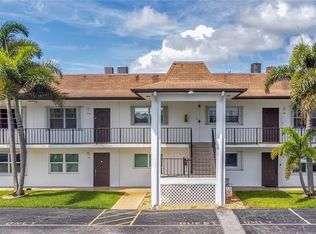 3075 Gardens East Dr APT 24, Palm Beach Gardens, FL 33410
