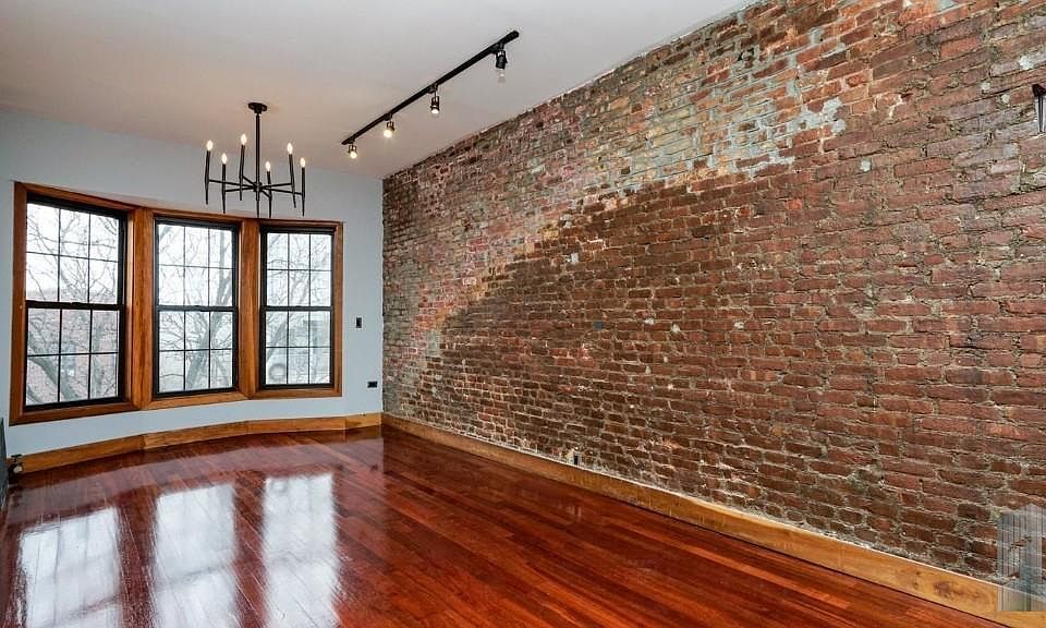 1st image of 104 Rogers Ave #2L
