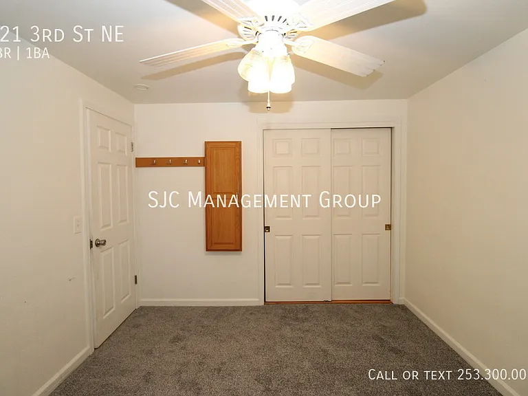 421 3rd St NE — Photo 12