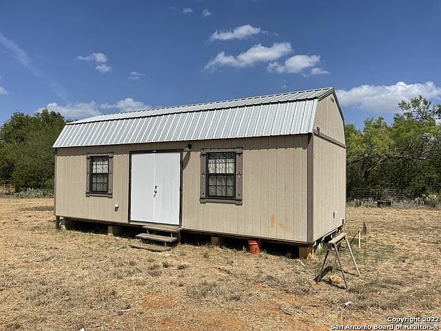 1st image of 3355 County Road 104