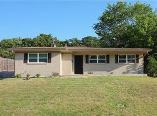 2005 Grandview Dr, Fort Worth, TX 76112