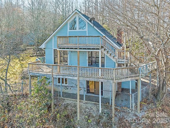 4th image of 1350 Davis Mountain Rd